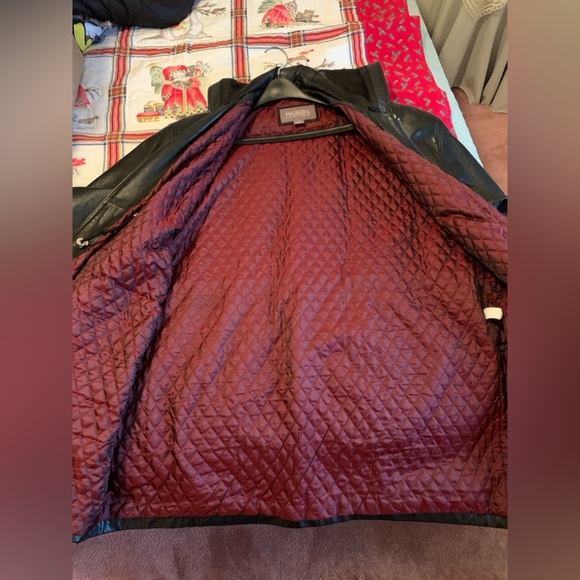 Wilson’s Leather Black Hooded Jacket - Picture 5 of 7